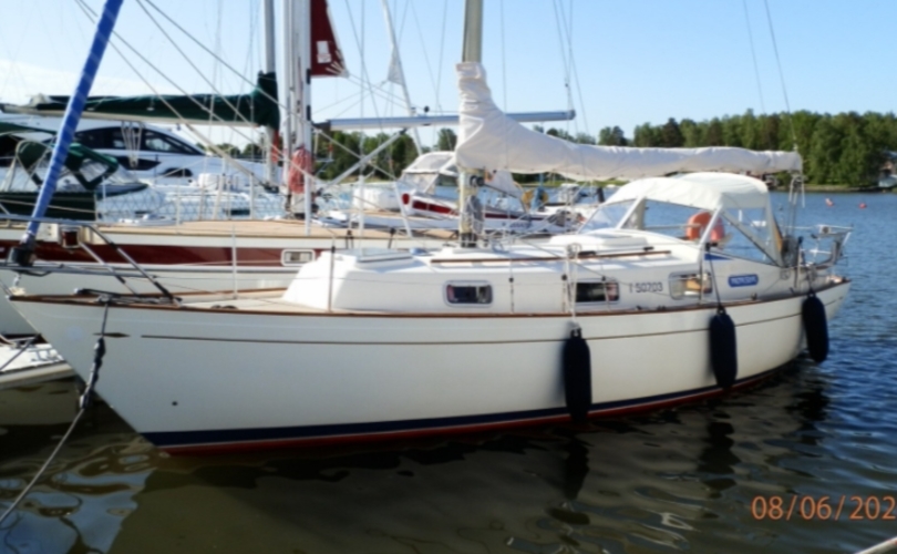 Hallberg-Rassy Monsun 31-kuva-3